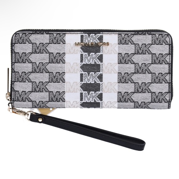 Michael Kors Handbags - Michael Kors Jet Set Travel Large Continental Jacquard Wallet MK Black Multi